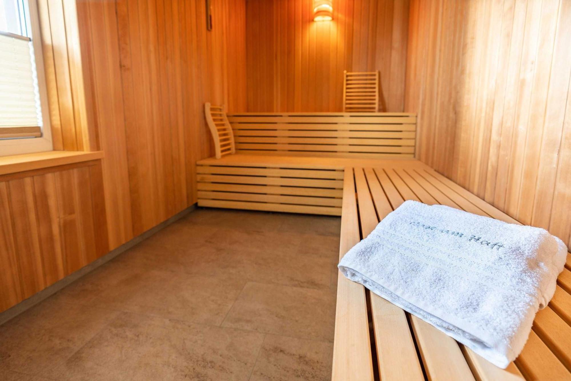 Terrassenwohnung "Inselhain" - Oase Am Haff Garz  Exterior foto